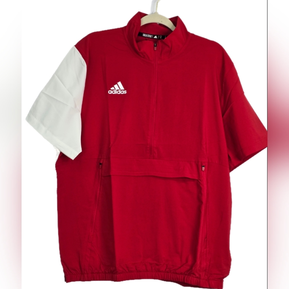 Adidas men's Stadium pullover half zip jacket short sleeve size Medium RED nwt